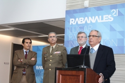 Una empresa de Rabanales 21 aplica su tecnología de prevención de vuelcos a vehículos blindados del Ejército