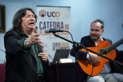 Cancanilla y Chaparro de Málaga durante su actuación.