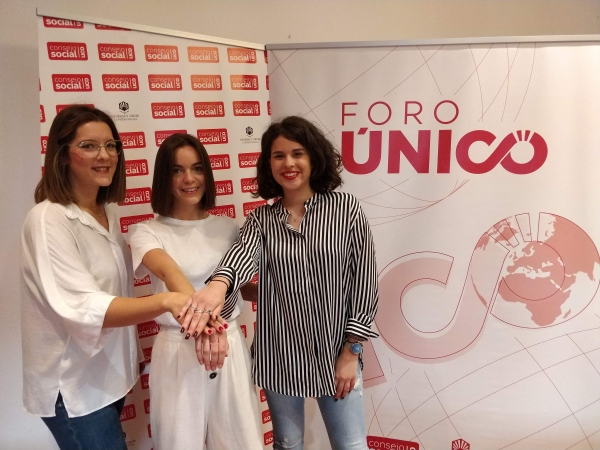 Mónica Moreno, Salud Padilla y Marta Moral.