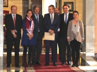 El rector recibe al ex presidente Rodríguez Zapatero en el Rectorado