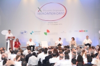 Ana Botín presenta la Carta Universia Río 2014 en la XXIV Cumbre Iberoamericana de Jefes de Estado 