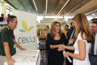 La presidenta de la Junta de Andalucía, Susana Díaz, se interesa por las actividades y proyectos del ceiA3