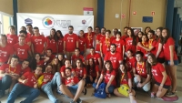 CMUDE 2016: Las 'camisetas rojas', protagonistas del xito organizativo