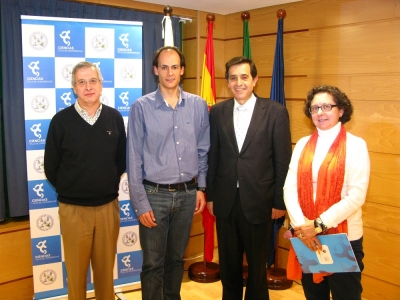 De izq a dcha: Emilio Fernández, Angel Llamas, Manuel Blázquez y Teresa Roldán