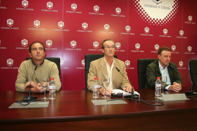 De izqda. a dcha. Iaki Lpez Murga, Manuel Guilln del Castillo y Javier Zubillaga