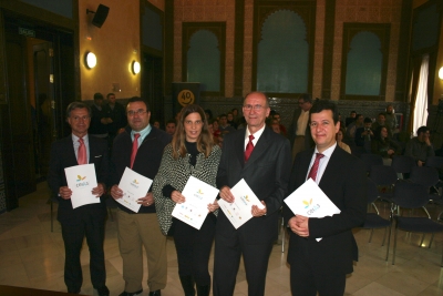 Autoridades participantes en la inauguración de las jornadas
