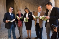 Presentación del libro en el palacio de Carlos V de la Alhambra (Granada)