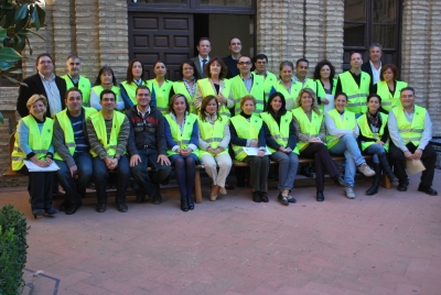 Foto de familia de los integrantes de los equipos de Emergencia de la Facultad de Filosofía y Letras