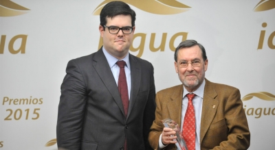 David Escobar, socio de iAgua, junto a Miguel Alcaide, profesor de la Universidad de Córdoba.