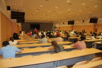 Imagen de archivo de estudiantes realizando las pruebas el pasado año en la Facultad de Medicina y Enfermería