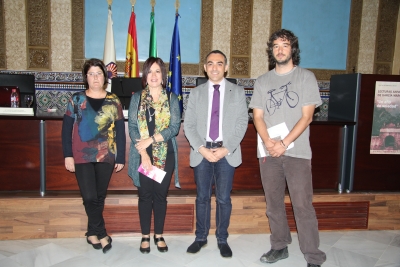 De izquierda a derecha, Esperanza Jiménez, Carmen Liñán, Alfonso Zamorano y Pablo Rabasco antes de la lectura.