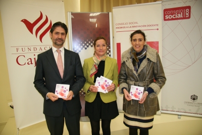 DE izq. a dcha. Angel Cañadillas,Anabel Carrillo y Maria Teresa Sánchez