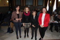 De izquierda a derecha, MaríaLuisa Ceballos, Rosario Mérida, Rosa Huguet y Aurora Barbero al inicio de las jornadas   
