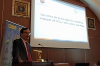 Alberto Marinas, director adjunto al Vicerrectorado de Investigación de la Universidad de Córdoba, en su intervención en el Congreso Internacional Rescate