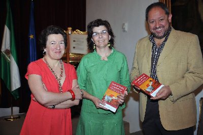 Presentación de ' La novela femenil y sus lectrices',  obra ganadora de la XII edición del Premio Leonor de Guzmán