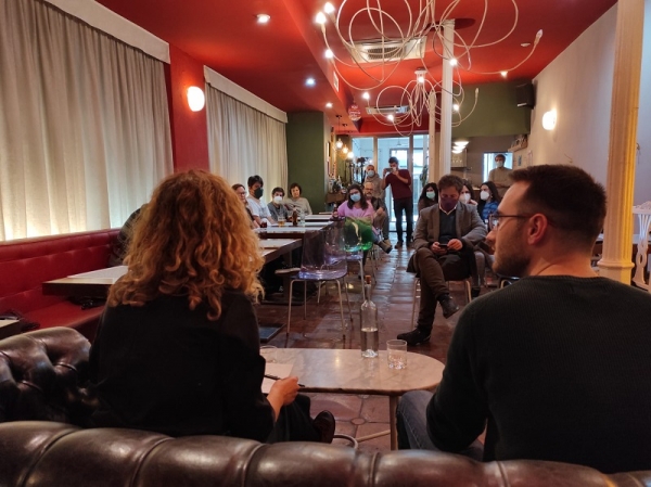 Imagen de la tercera sesión de cienciaficcionados, celebrada ayer en el restaurante El Astronauta. 
