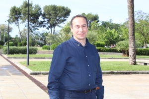 El profesor David López Durán