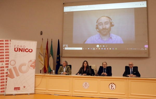 Imagen de la videoconferencia con Ángel Cruz Padilla