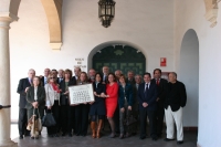 Derecho incorpora la primera orla del Colegio Universitario a su Sala de Juntas