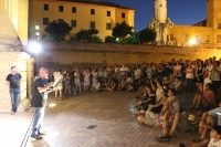 El Festival de Narración Oral “Eduardo Galeano” llena las calles de relatos eróticos en la noche de San Juan