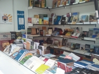 El Servicio de Publicaciones muestra la oferta editorial de la UCO en la Feria del Libro