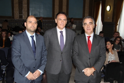 De izquierda a derecha, Enrique Quesada, José Carlos Gómez Villamandos y José Antonio Cristóbal Álvaro.