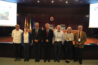Los integrantes de la nueva Comisión Permanente de la CDED que preside el profesor de la  UCO Arturo F. Chica (tercero por la izquierda)