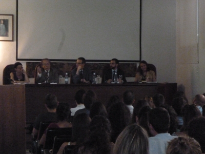 De izq a dcha: Nuria Magaldi, Manuel Medina, Manuel Izquierdo, Antonio Bueno y Annack Fernndez durante la conferencia de clausura  