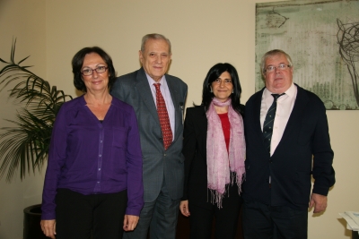 Los integrantes del jurado con el vicerrector de Política Científica, Enrique Aguilar Benítez de Lugo
