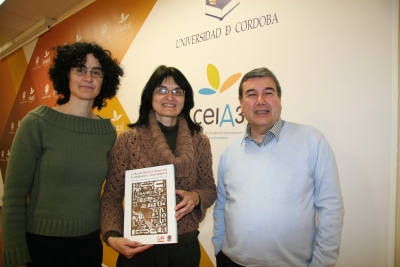 De izq. a dcha. Erika Gonzlez, Amparo Pernichi y Javier de Prado