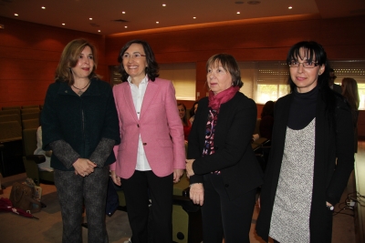 De izquierda a derecha, Rosario Mérida, Rosa Aguilar, Mercedes Osuna y Antonia Ramírez  
