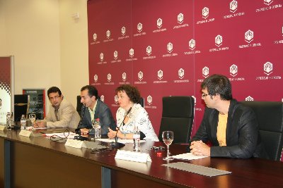 La Universidad de Córdoba y la Junta de Andalucía ponen en marcha la segunda edición de 'Los libros multiplican tu vida'