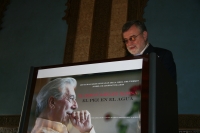 José Manuel Roldán durante la lectura