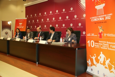 Autoridades en la rueda de prensa para presentar las actividades previas a la celebración de los Juegos